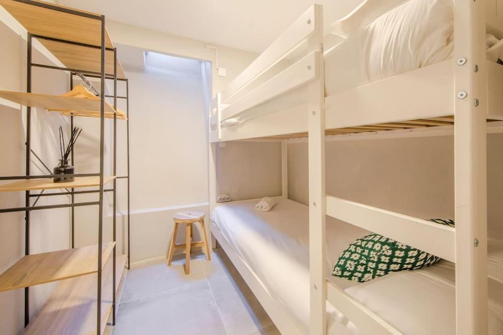 Cool Deluxe Interior Design A 2 Min De Gran Via Apartman Madrid Kültér fotó
