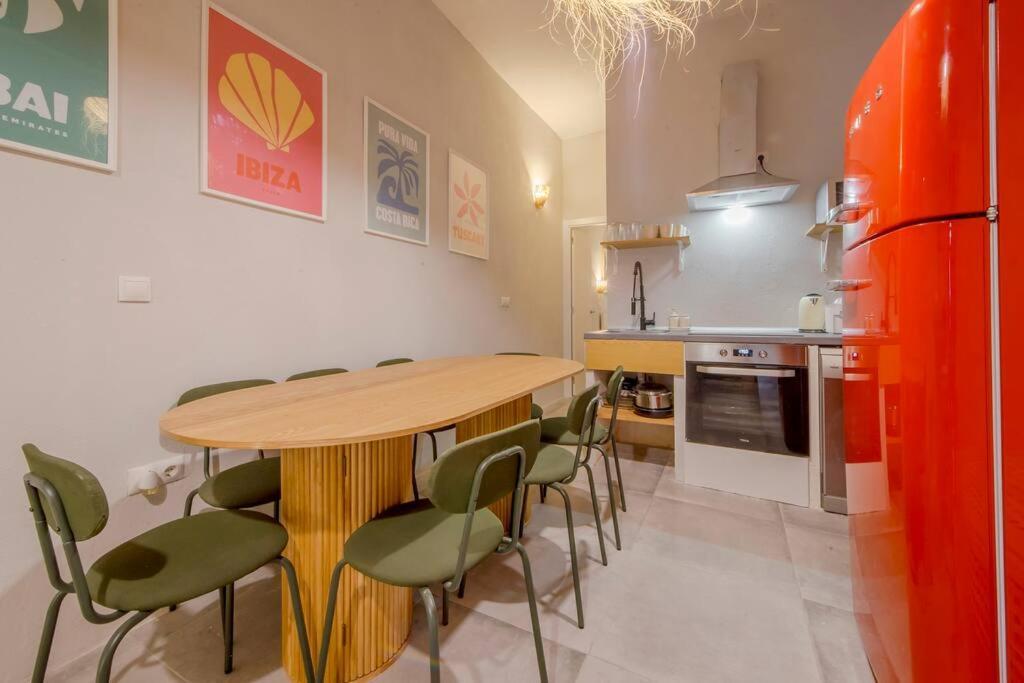Cool Deluxe Interior Design A 2 Min De Gran Via Apartman Madrid Kültér fotó