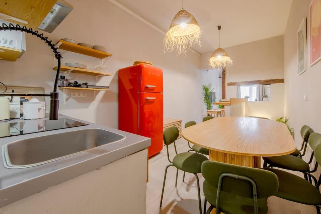 Cool Deluxe Interior Design A 2 Min De Gran Via Apartman Madrid Kültér fotó